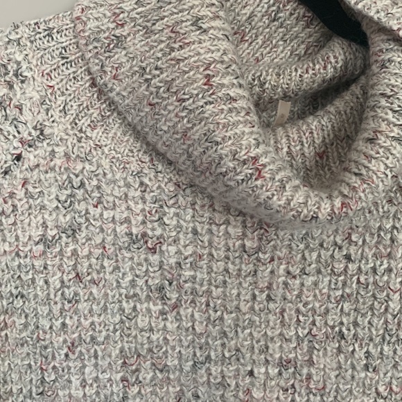 Free People Dylan Tweedy Turtleneck Pullover Size Small - Picture 5 of 6